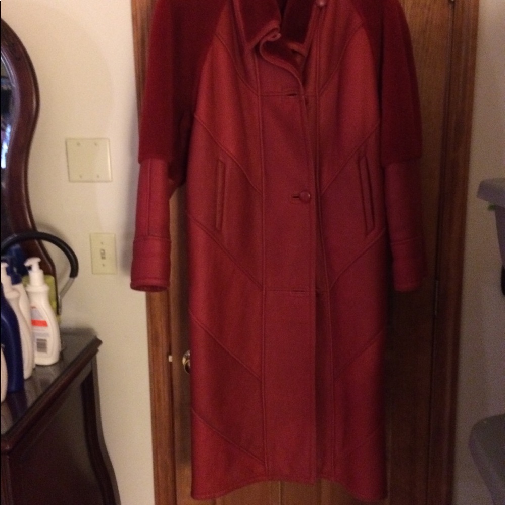Shearling - Picture 2 of 7